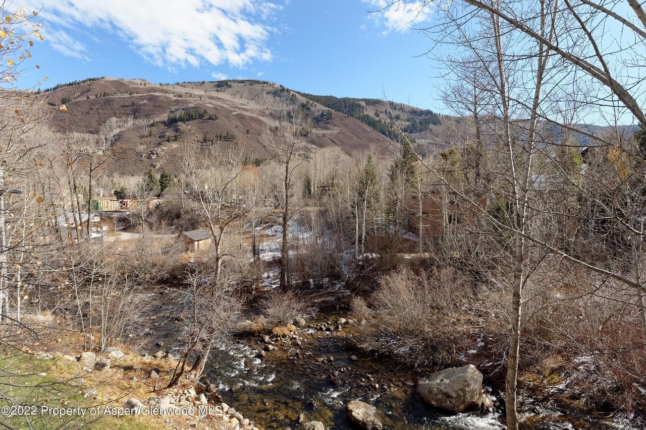 1035 E Durant Ave #4 - Photo 6 of 26