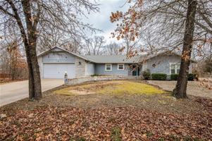 featured image of 2 Newburgh Dr