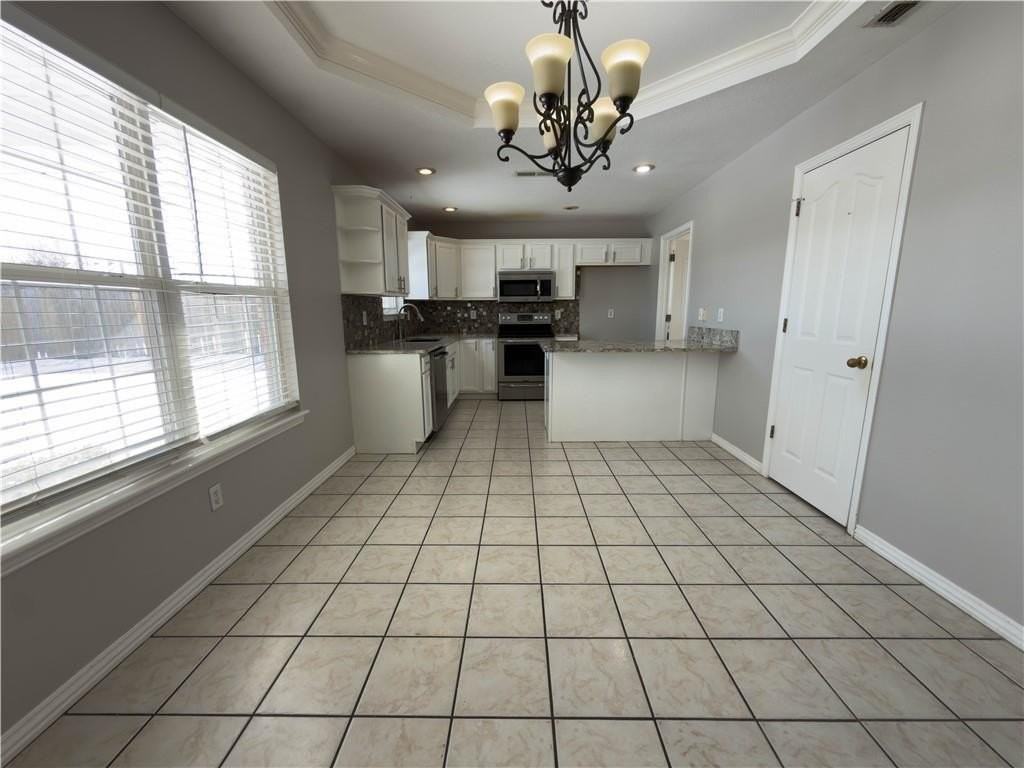 1741 Apple Butter St - Photo 5 of 21