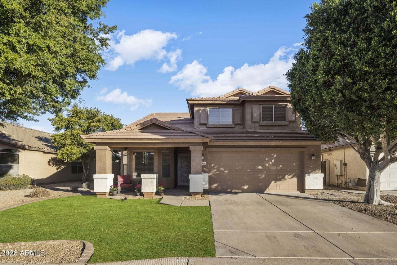 9326 E Pampa Ave - Photo 2 of 31