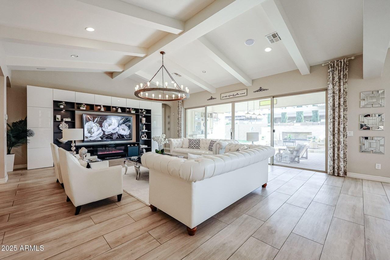 2351 E Cherrywood Pl - Photo 7 of 48