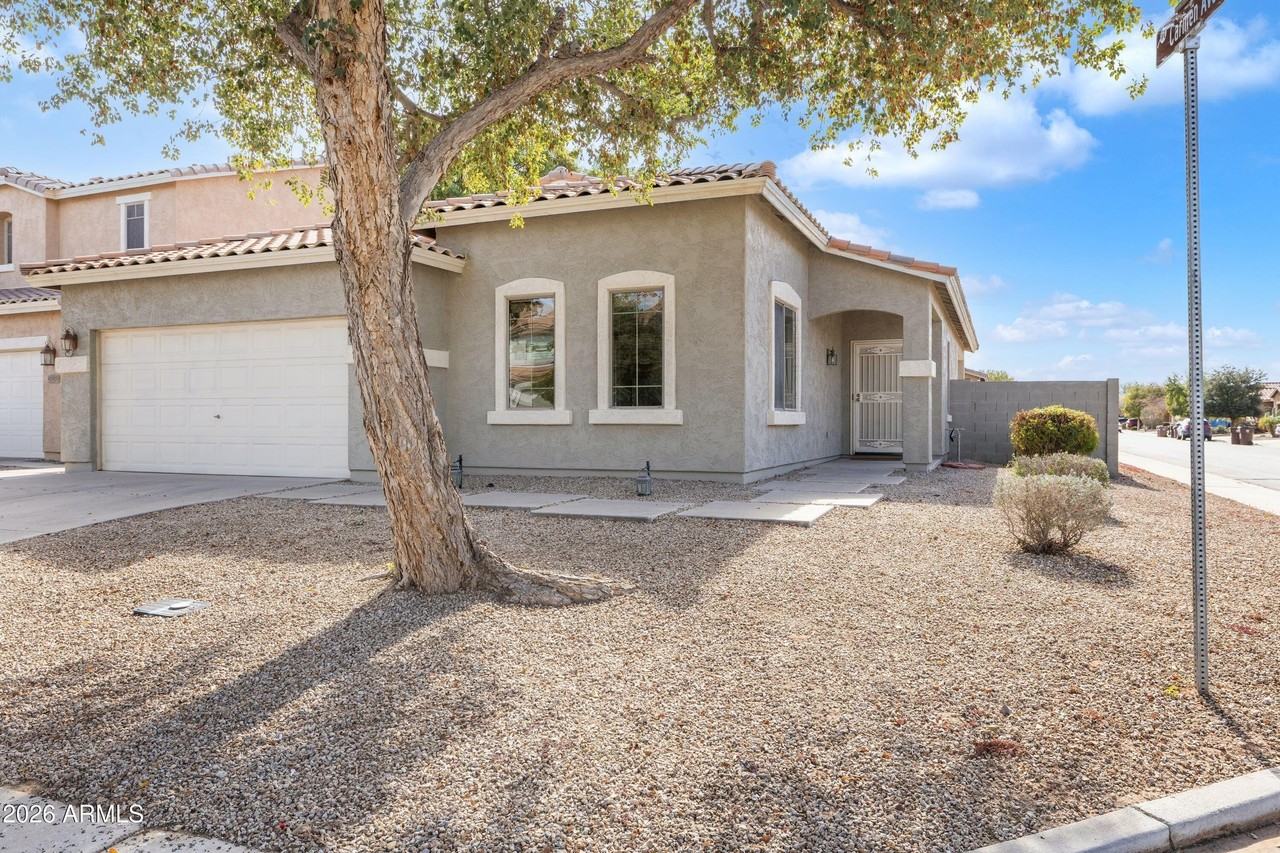 45445 W Gavilan Dr - Photo 5 of 50