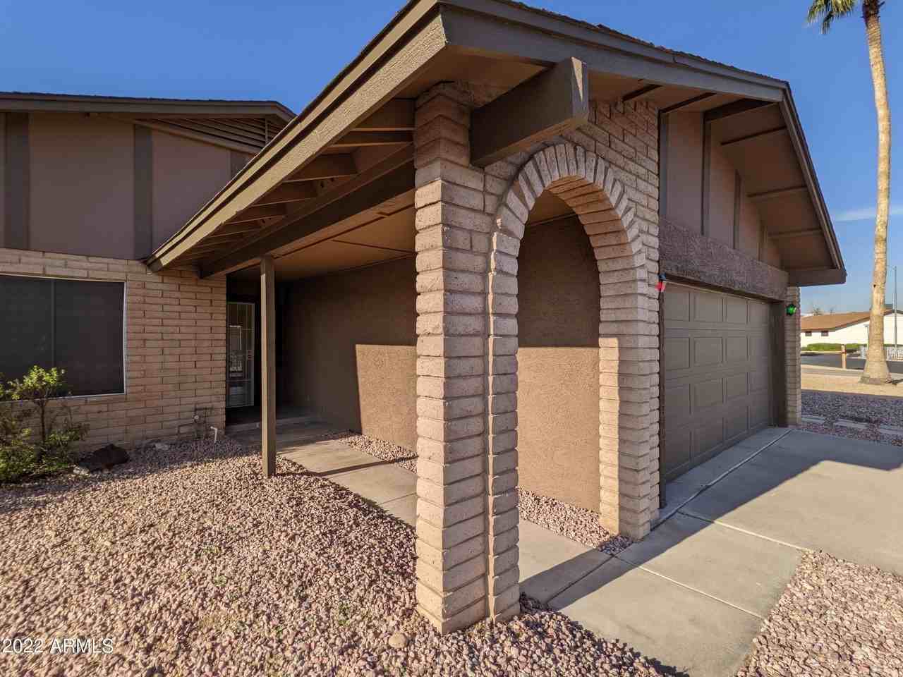 10044 N 39th Ln - Photo 7 of 50