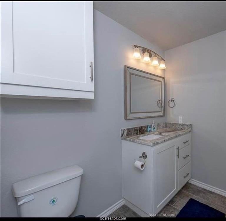 3635 Kenyon Dr #B - Photo 3 of 13