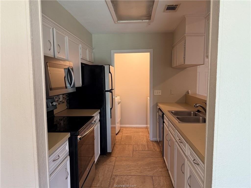 3203 Bahia Dr - Photo 6 of 23