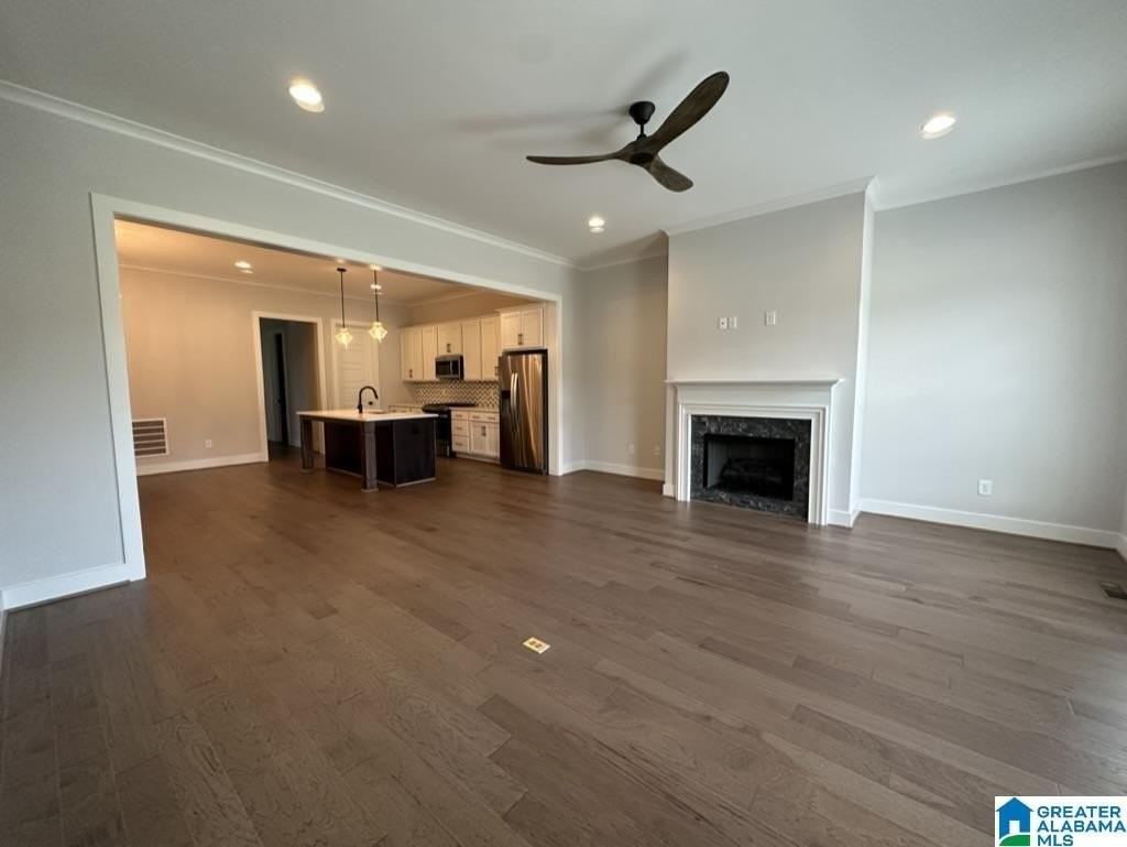 508 Preserve Pkwy - Photo 2 of 21