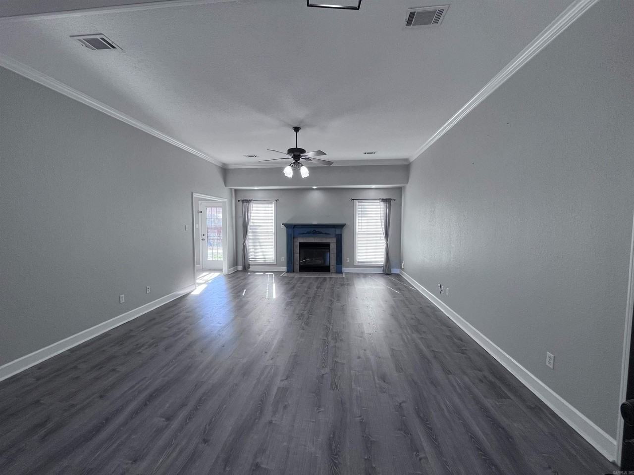 11 Lakeview Ln - Photo 2 of 42