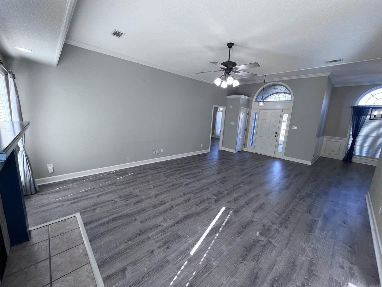 11 Lakeview Ln - Photo 3 of 42