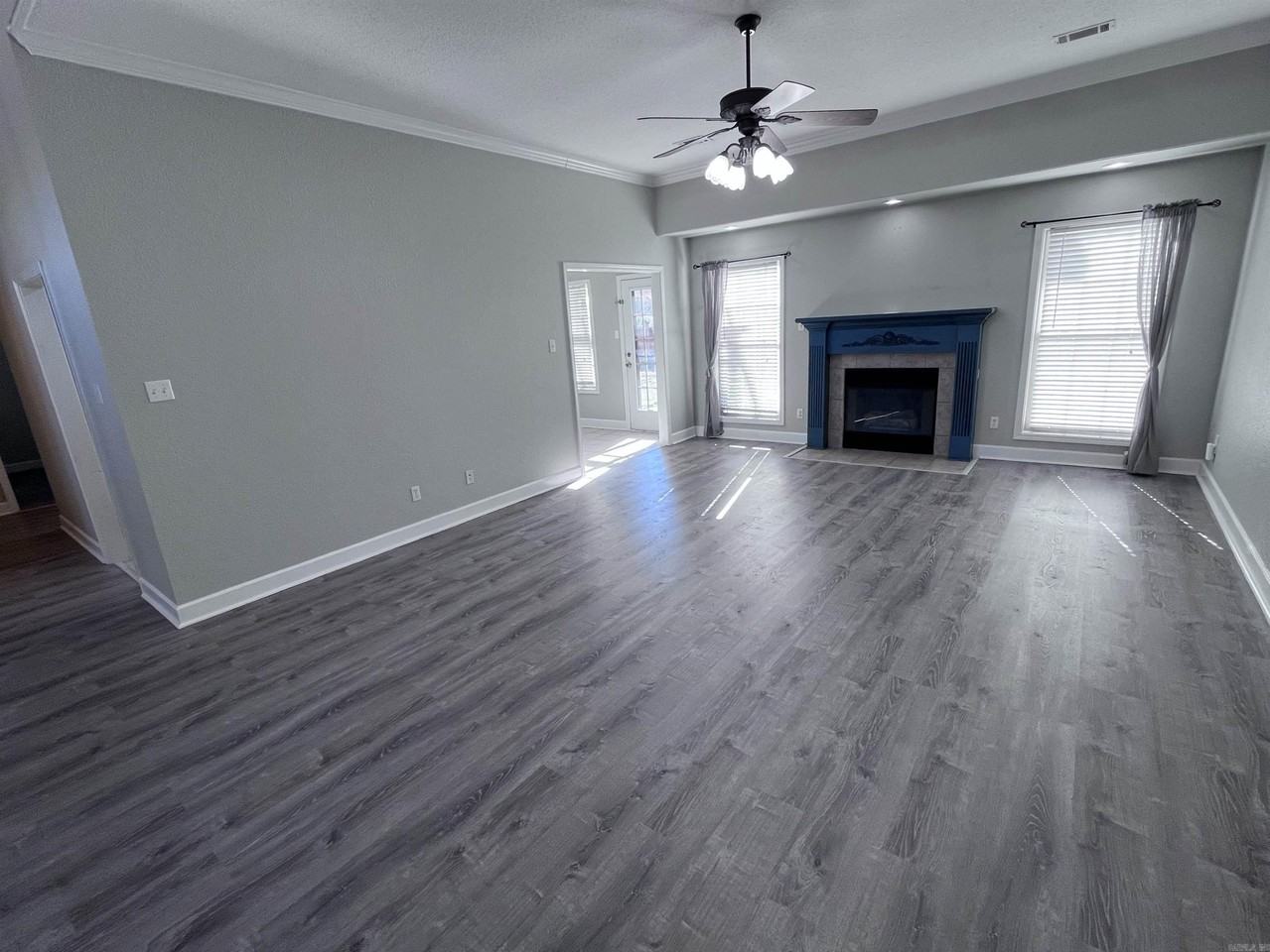 11 Lakeview Ln - Photo 6 of 42