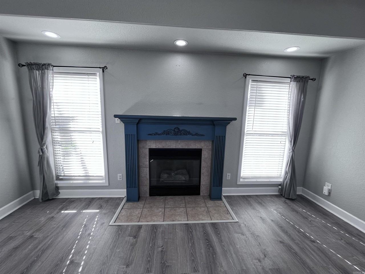 11 Lakeview Ln - Photo 7 of 42