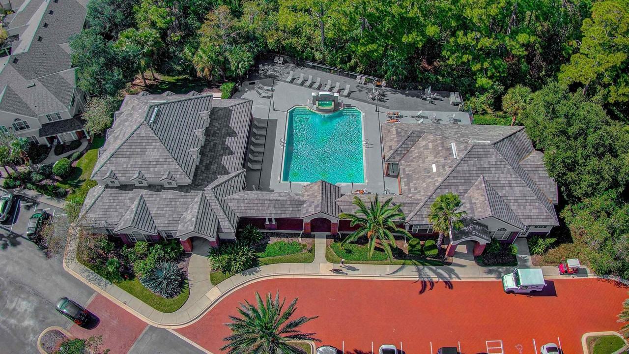 28212 Harbour Vista Cir - Photo 2 of 32