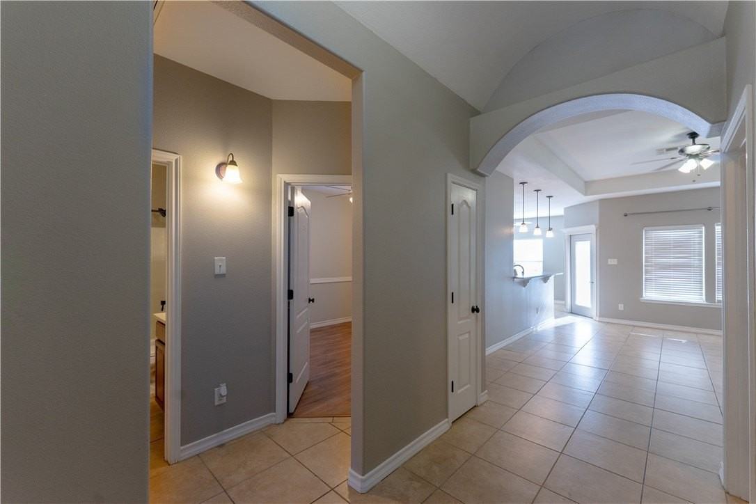 3001 Dante Dr - Photo 7 of 17