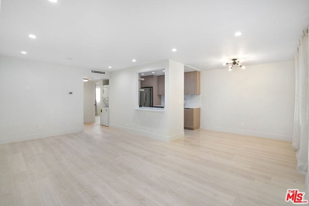 3380 Vinton Ave Apt 106 #106 - Photo 4 of 14