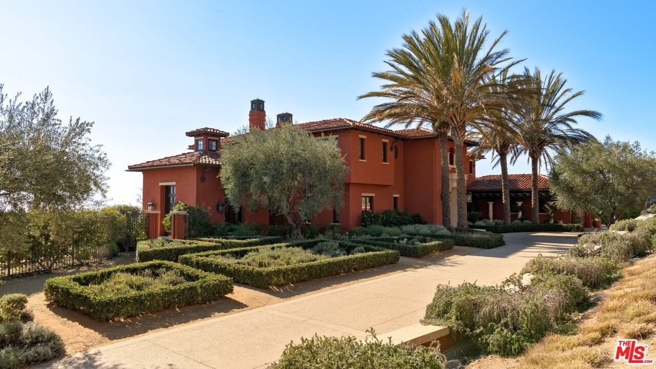 6093 Murphy Way - Photo 7 of 50