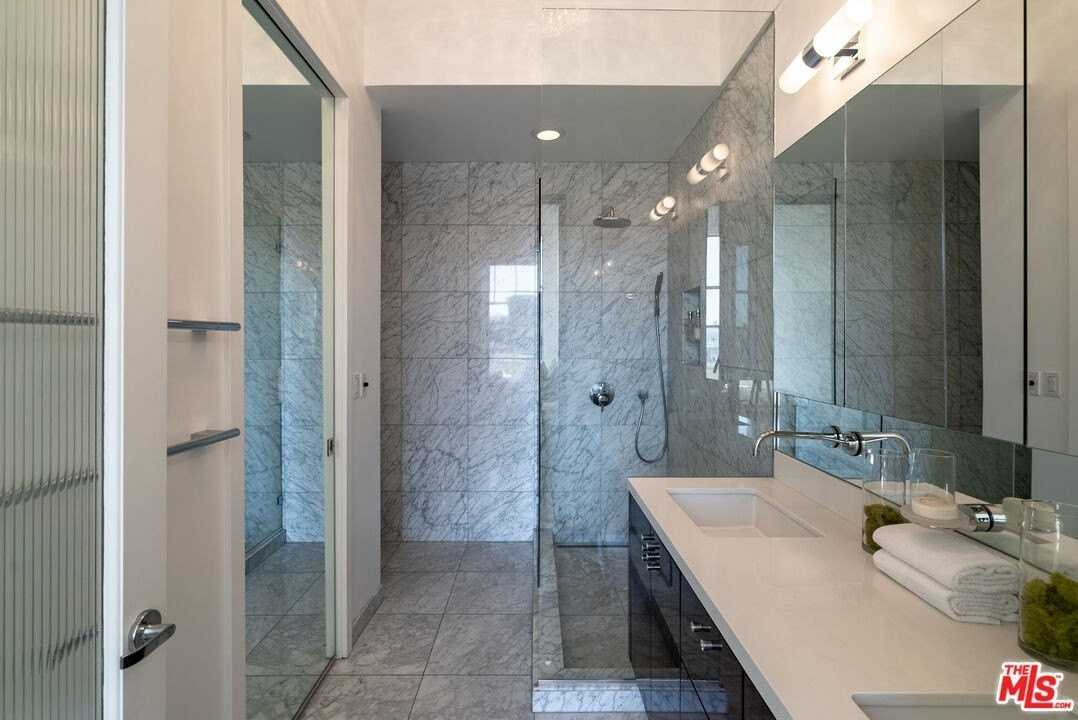 710 N Orlando Ave Apt 201 #201 - Photo 7 of 11