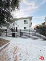 featured image of 5191 Lindley Ave