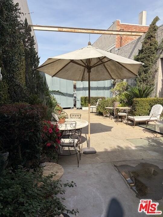 2252 W Washington Blvd - Photo 4 of 37