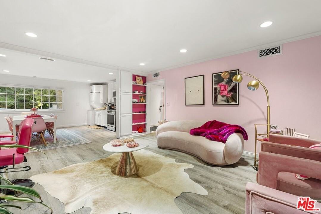 906 Benedict Canyon Dr - Photo 6 of 13