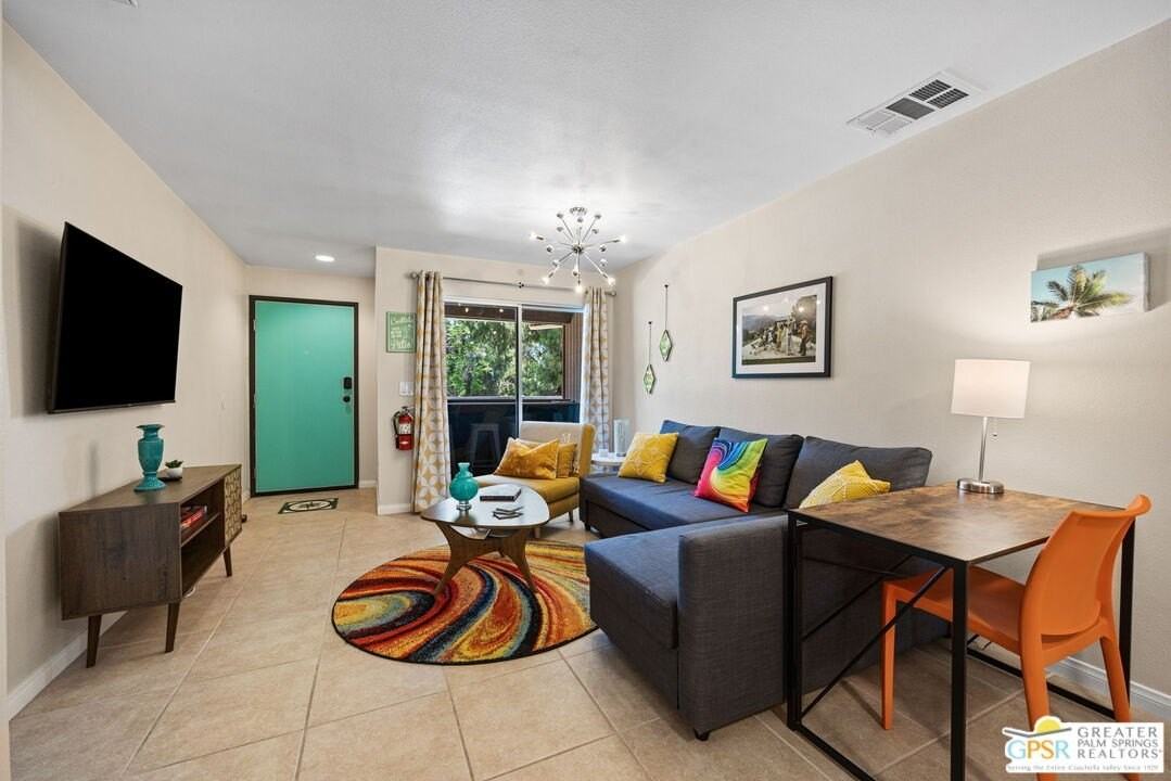 575 N Villa Ct Unit 204 #204 - Photo 7 of 25