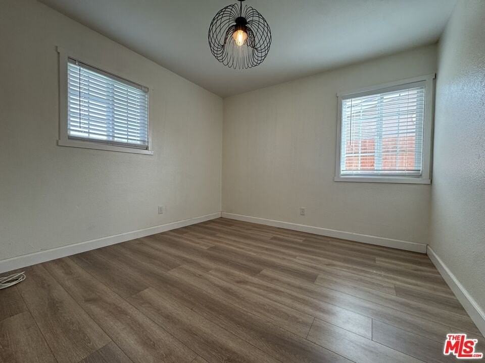 328 W Ball Rd - Photo 7 of 13