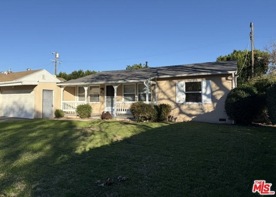 6232 Goodland Ave - Photo 2 of 38