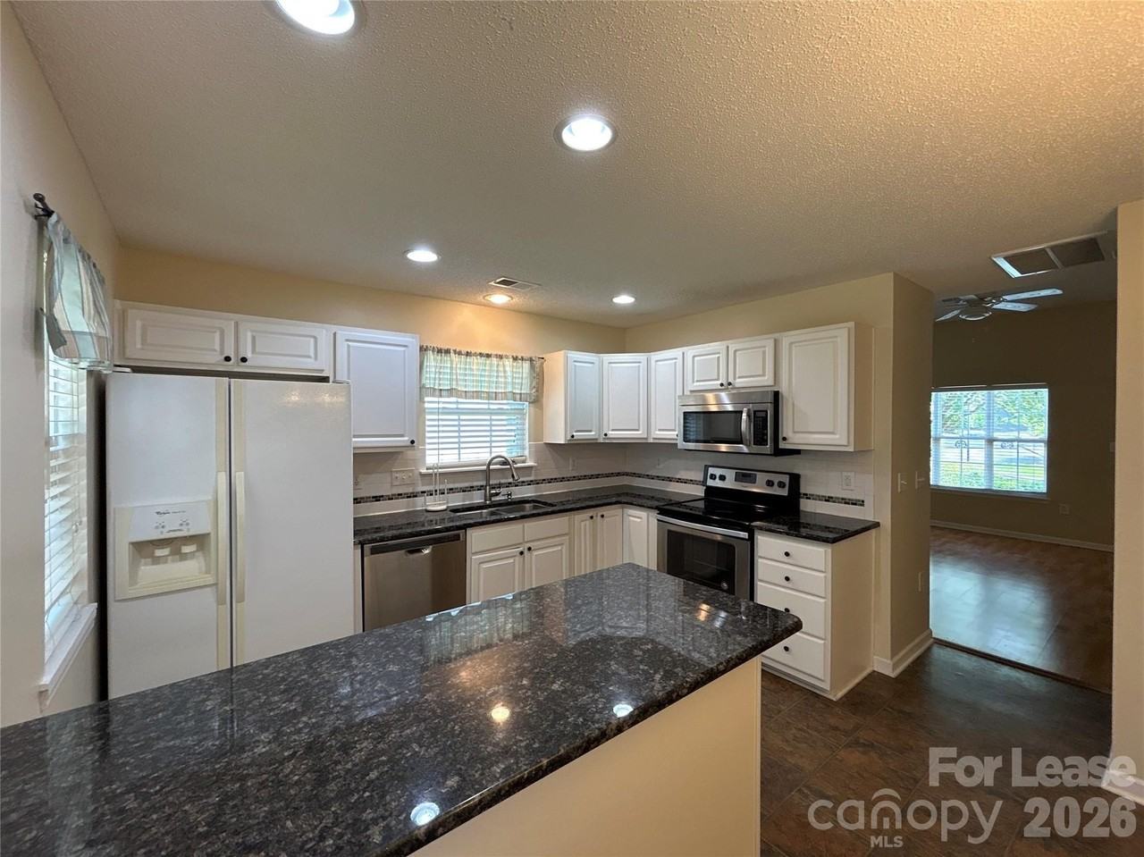 12402 Bluestem Ln - Photo 6 of 18