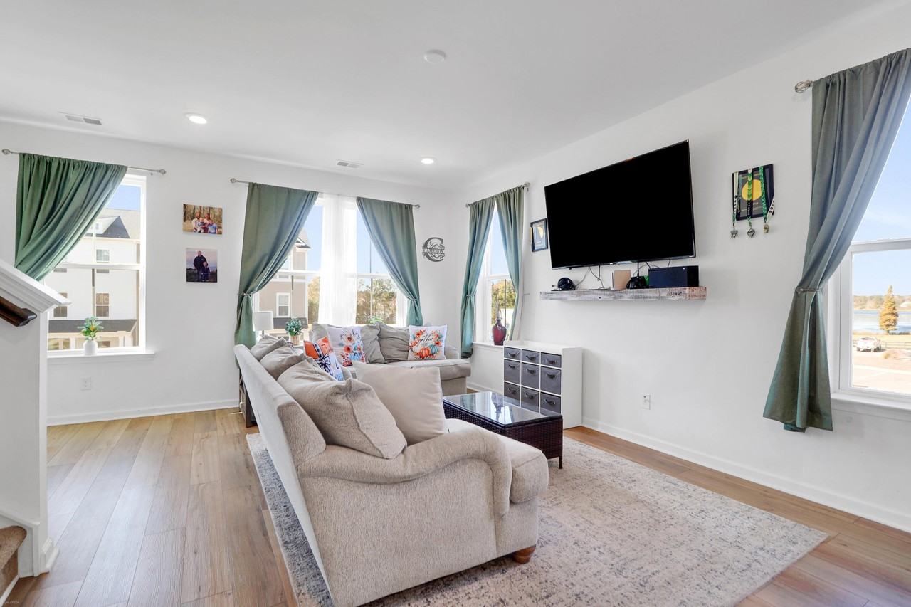 865 Recess Point Dr Unit 25 #25 - Photo 7 of 19