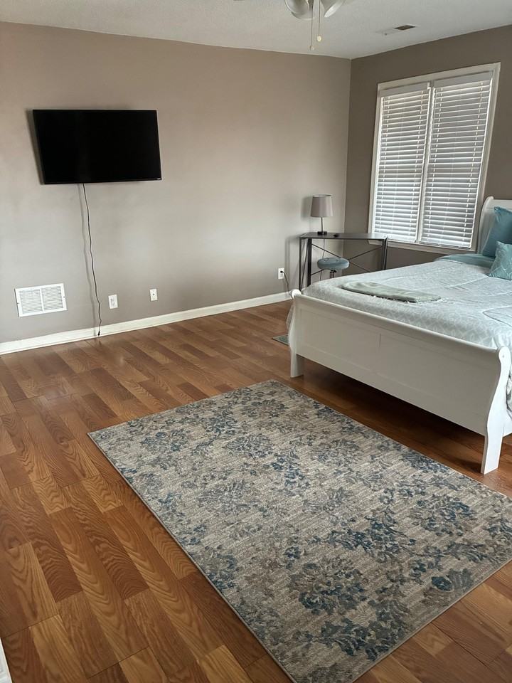 Dorothy Pl - Photo 2 of 18