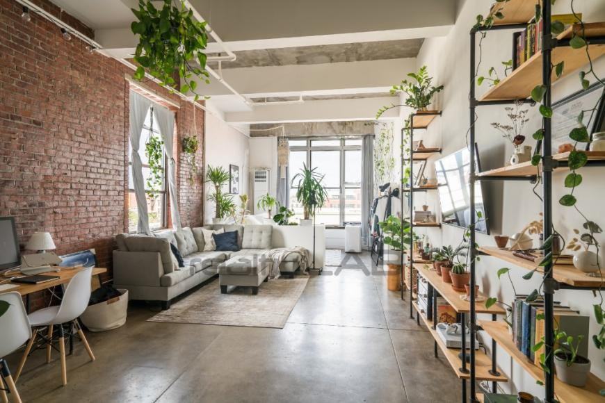 1236 Atlantic Ave - Photo 3 of 10