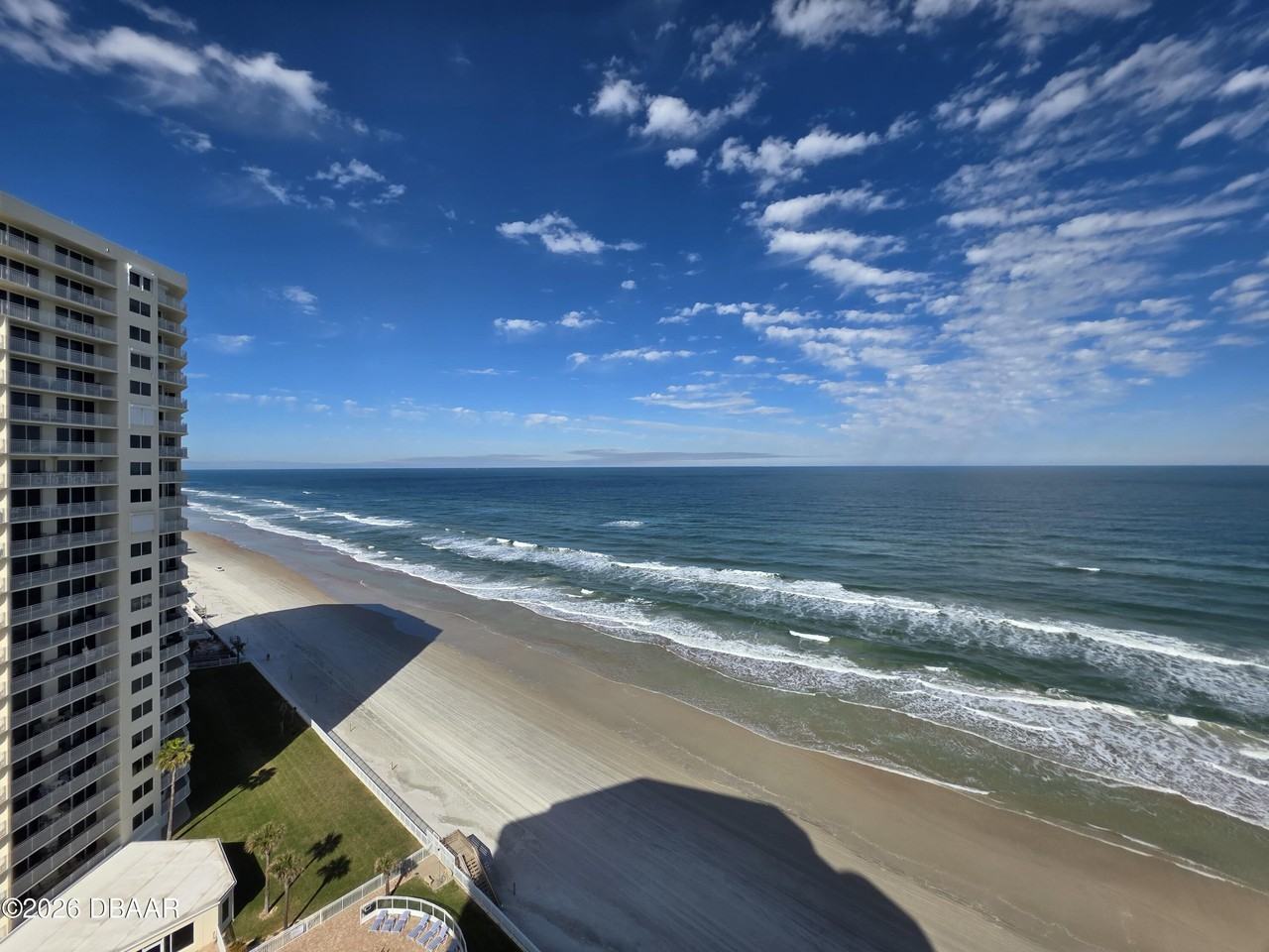 2555 S Atlantic Ave Apt 1601 #1601 - Photo 2 of 25