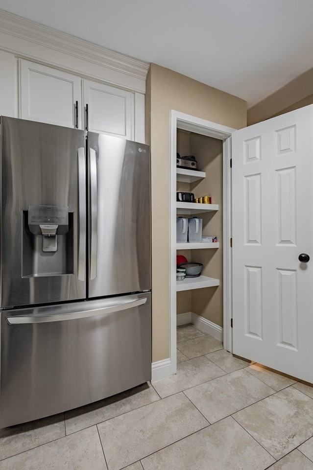 1204 Winding Ridge Dr - Photo 7 of 40