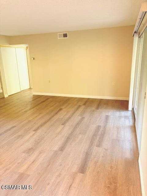 286 Oakleaf Dr - Photo 4 of 17