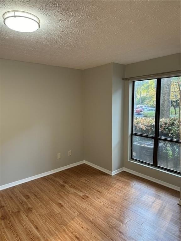 1413 Tuxworth Cir - Photo 6 of 16