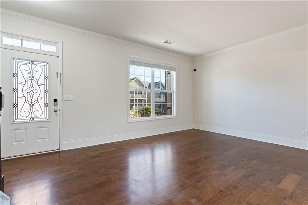 221 Orchard Trl - Photo 7 of 41