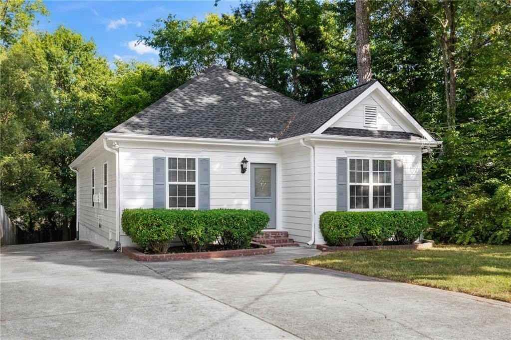 2581 Church St Nw - Photo 2 of 26