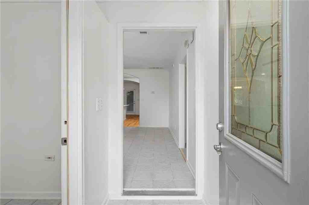 2581 Church St Nw - Photo 3 of 26