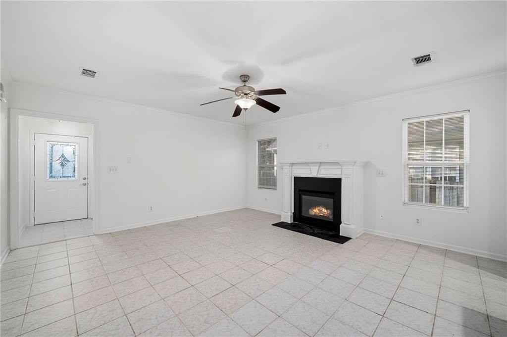 2581 Church St Nw - Photo 4 of 26