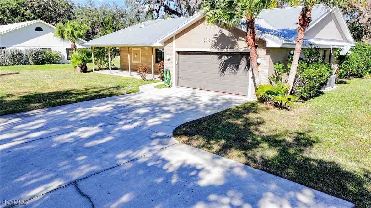 1250 Riverbend Dr - Photo 2 of 50