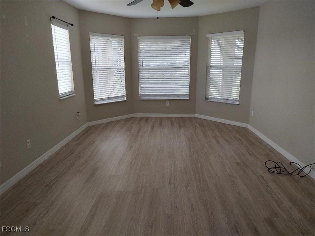 1034 Se 5th Pl - Photo 6 of 11