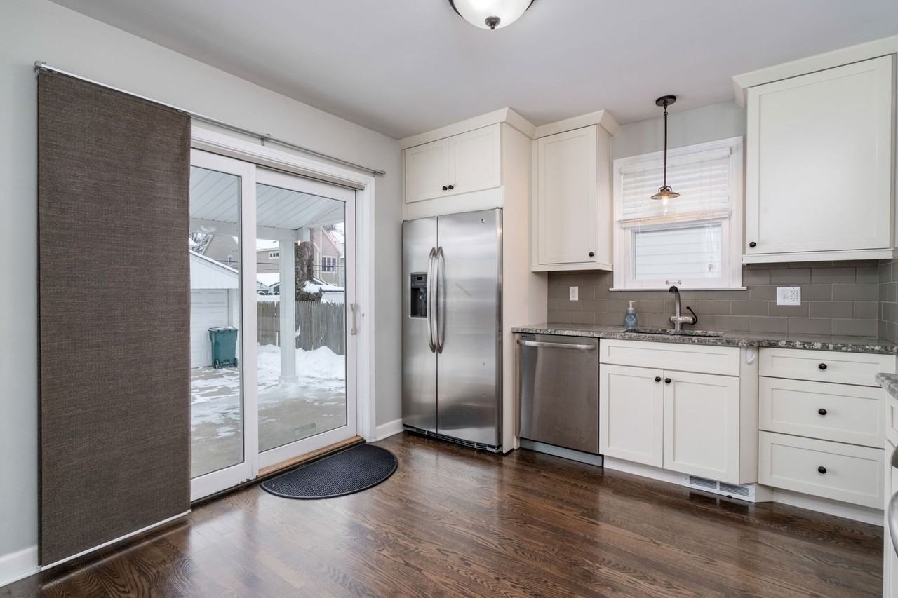 537 Bird Ave - Photo 5 of 8