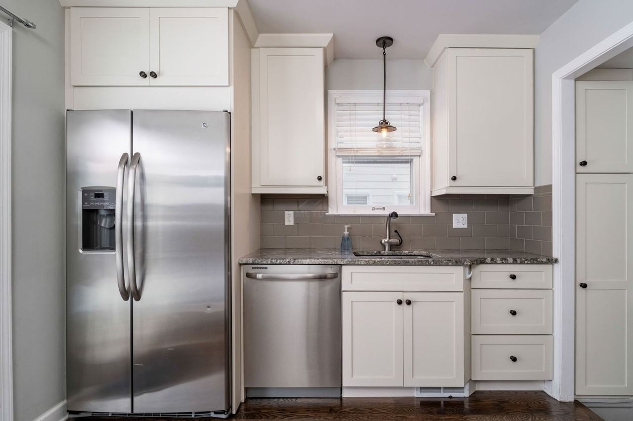 537 Bird Ave - Photo 7 of 8