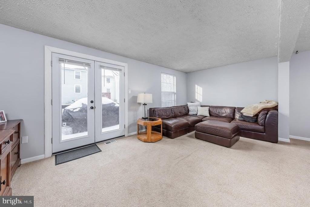 6 Andrew Ct - Photo 3 of 15