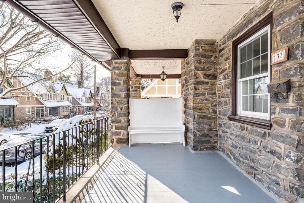 137 Kenilworth Rd - Photo 4 of 29