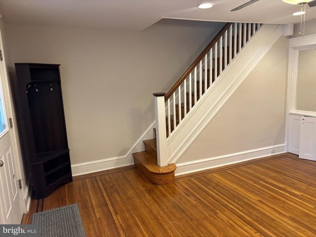 3423 Vaux St - Photo 3 of 10