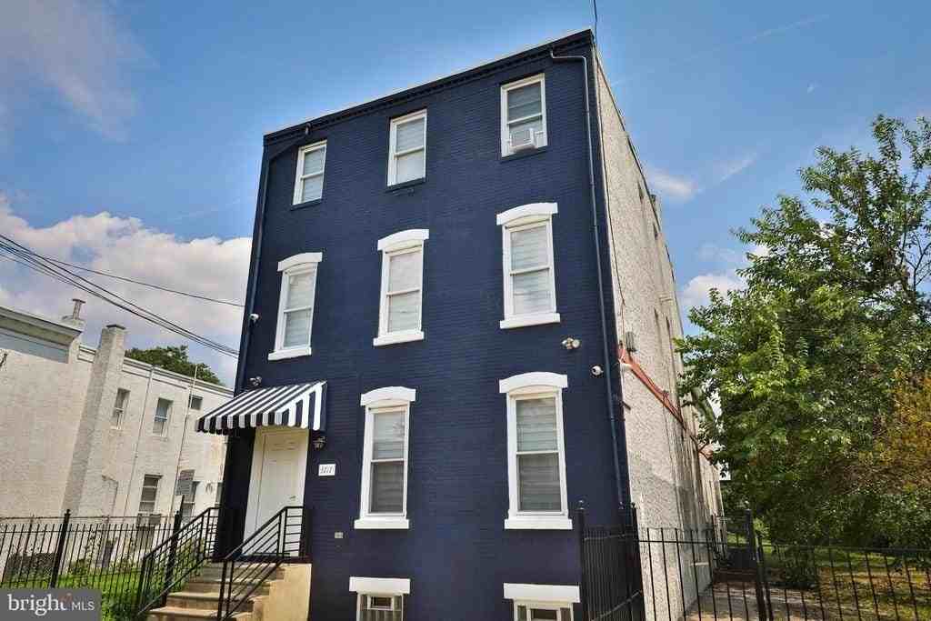 3717 Frankford Ave - Photo 2 of 11