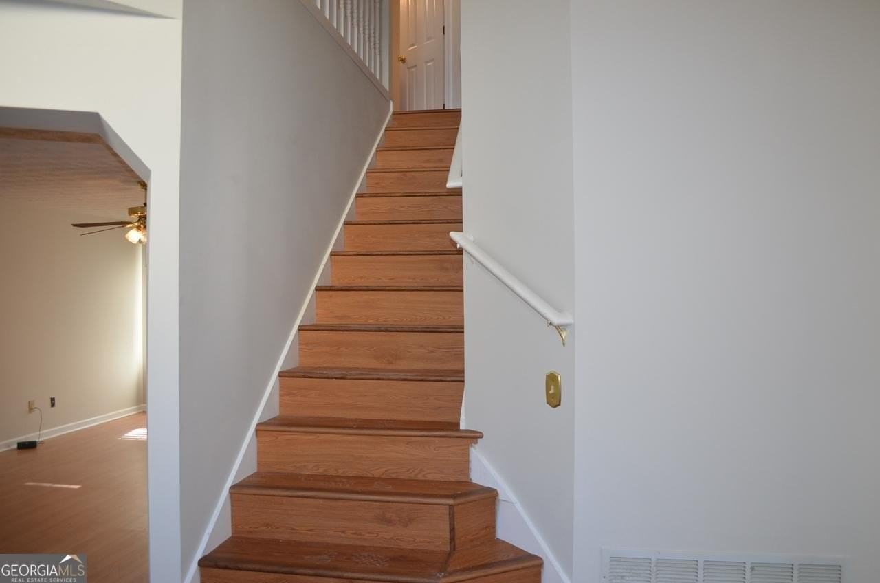 7120 E Village Ct - Photo 4 of 9