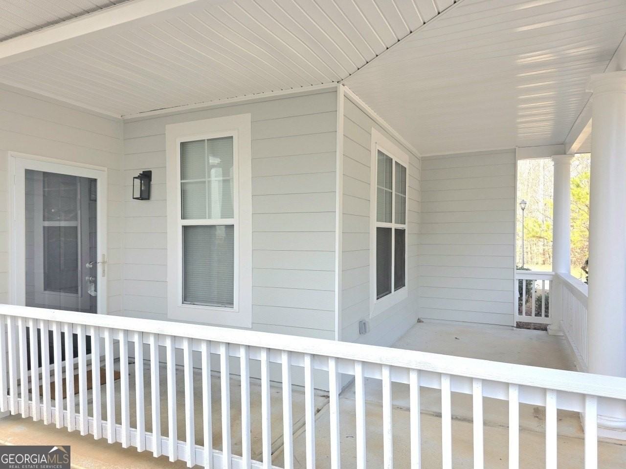 4748 Highpoint Way - Photo 3 of 30