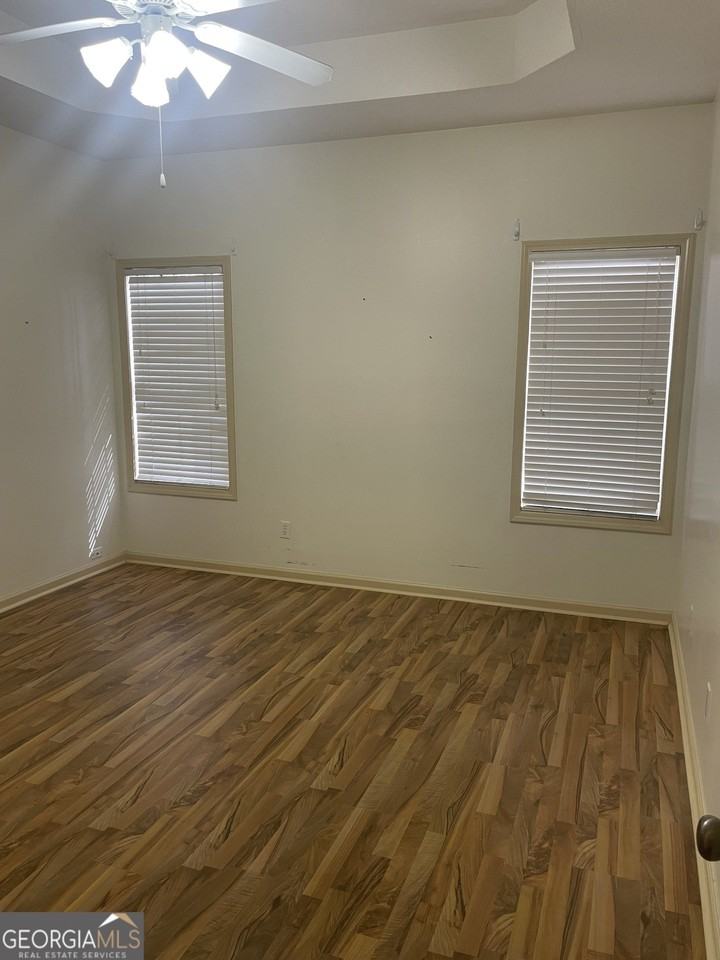 1114 Southbend Dr - Photo 6 of 13