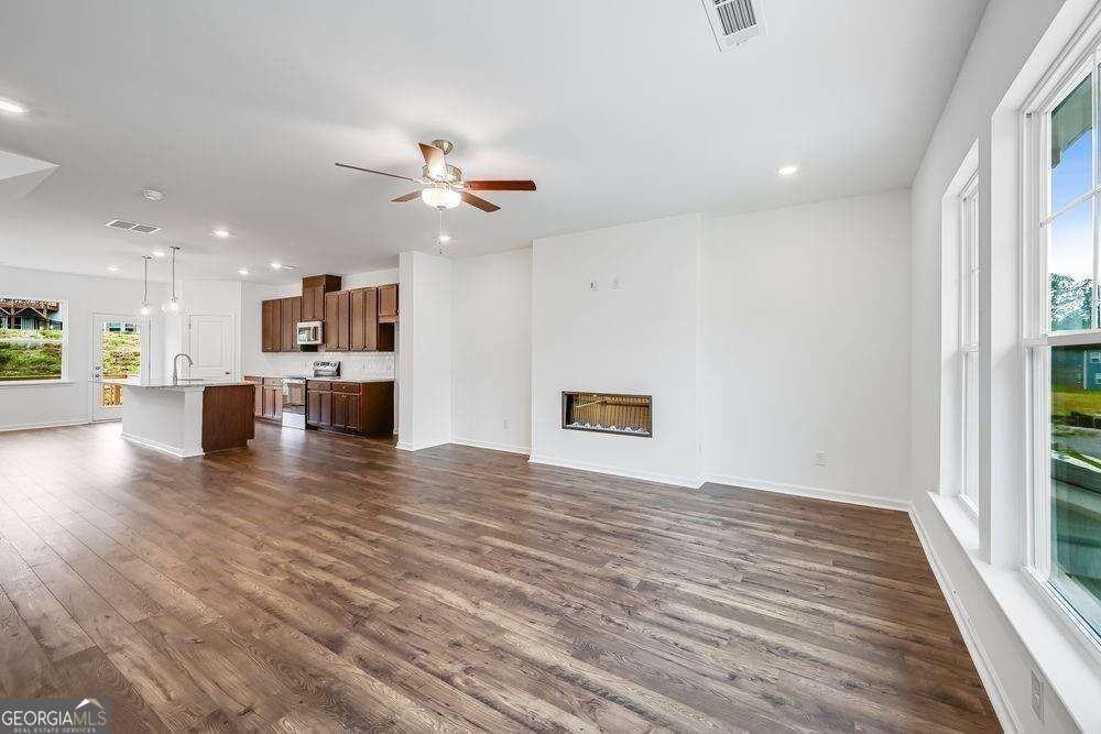 3192 Eastham Run Dr - Photo 4 of 6