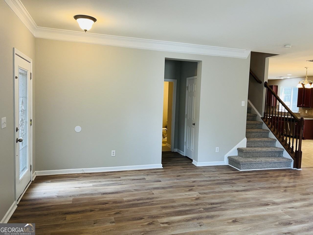 113 Westminster Way - Photo 5 of 38